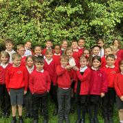 Grove Primary Pupils celebrate HSBC Smart Money Award. Picture: Grove Primary School